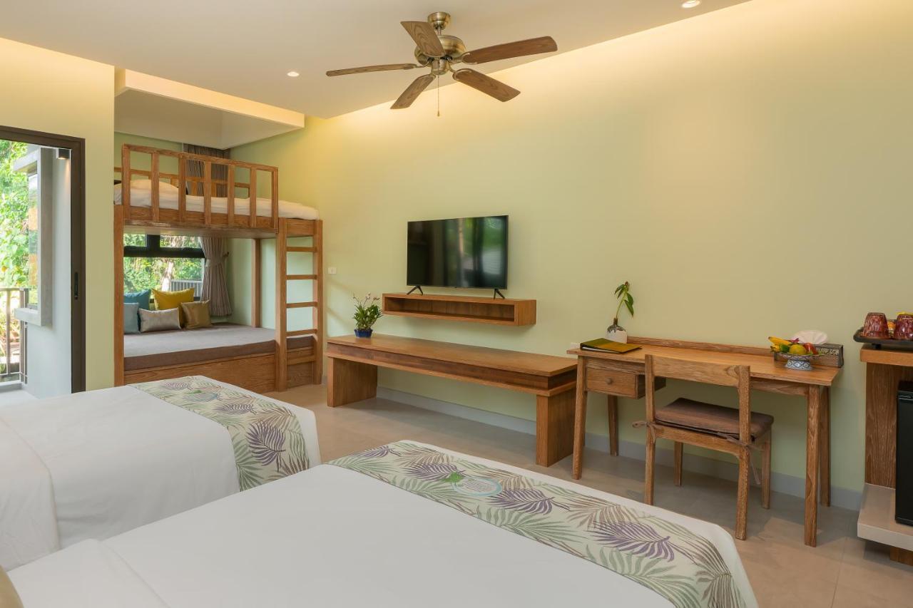 Khaolak Wanaburee Resort - Sha Extra Plus Khao Lak Habitación foto