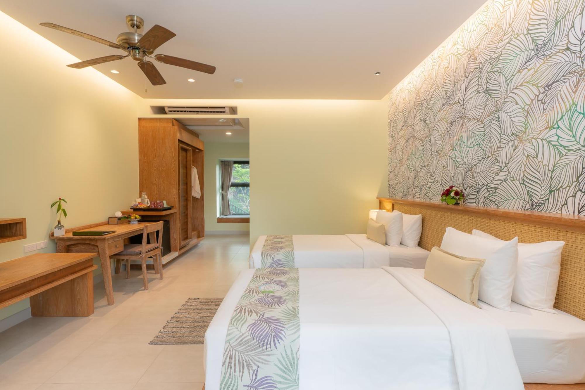 Khaolak Wanaburee Resort - Sha Extra Plus Khao Lak Exterior foto